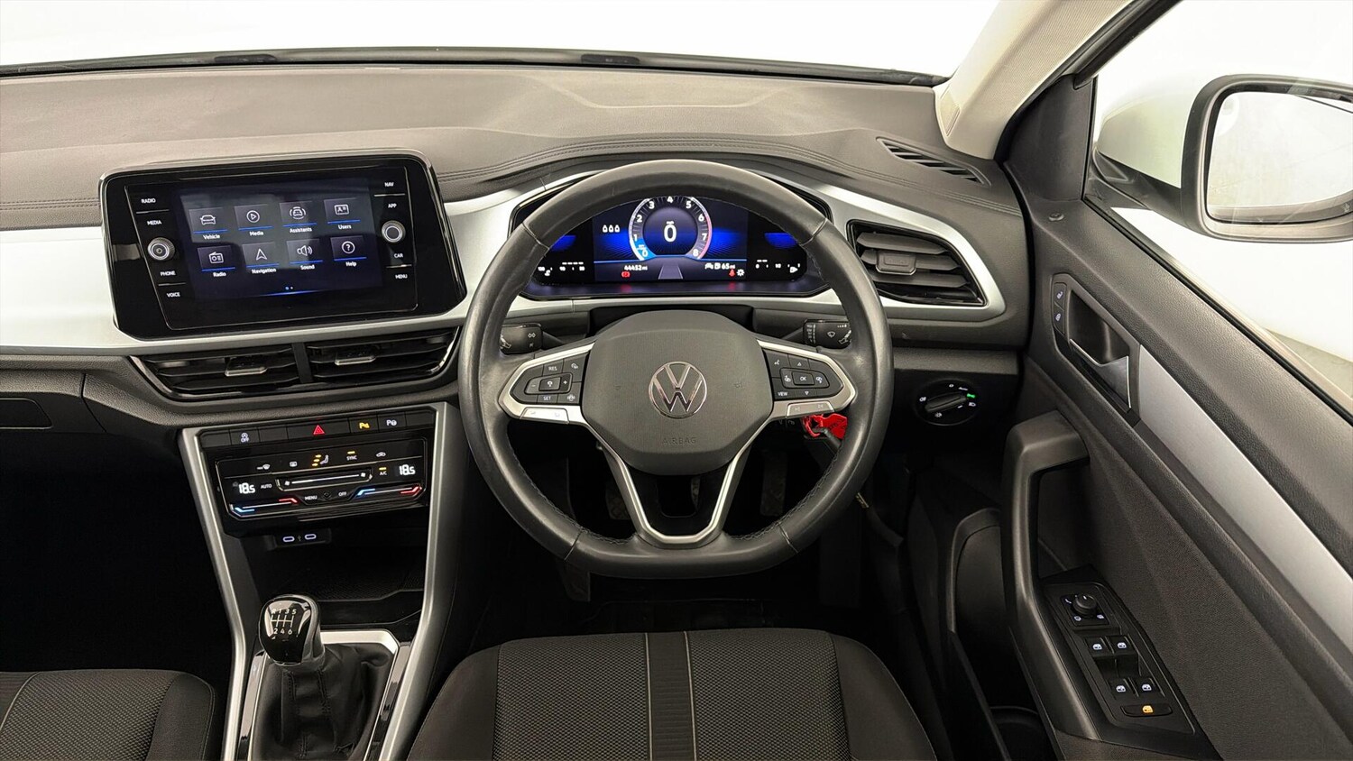 Used Volkswagen T-Roc 2022 for sale - 77755547: Photo 10