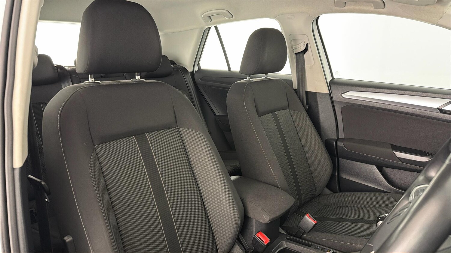 Used Volkswagen T-Roc 2022 for sale - 77755547: Photo 30