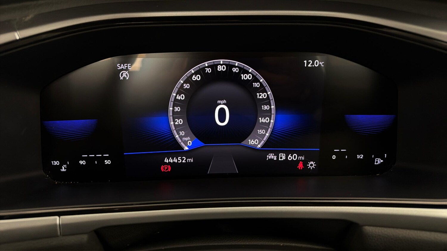 Used Volkswagen T-Roc 2022 for sale - 77755547: Photo 32