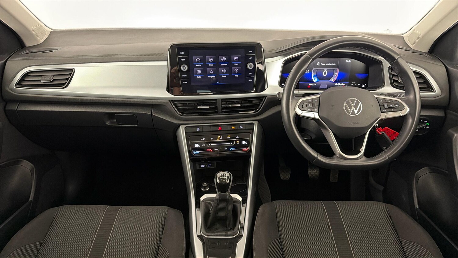 Used Volkswagen T-Roc 2022 for sale - 77755547: Photo 9