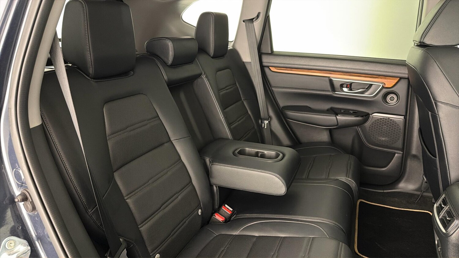 Used Honda CR-V 2019 for sale - 77755540: Photo 32