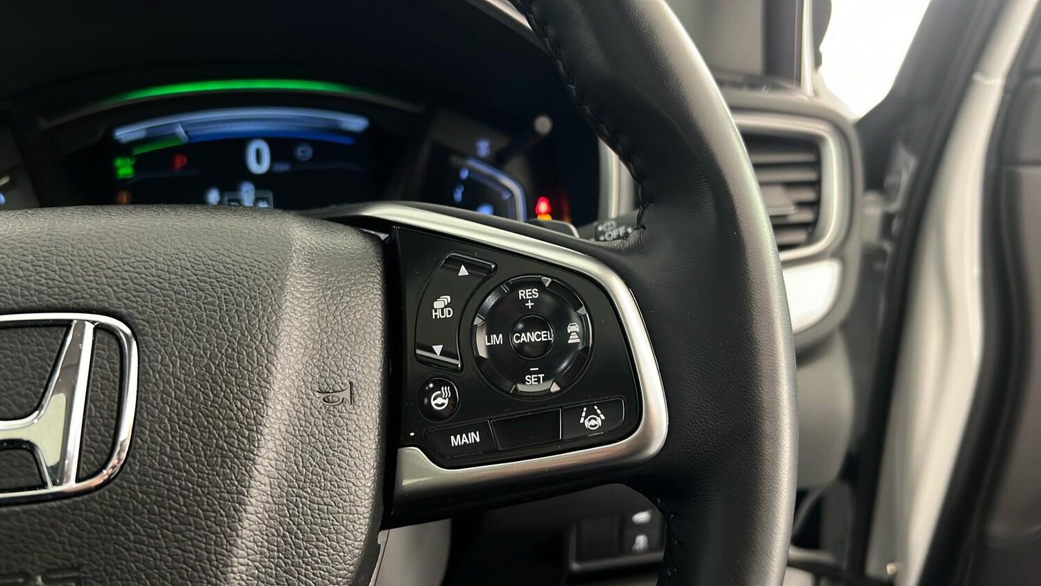 Used Honda CR-V 2023 for sale - 76195950: Photo 18