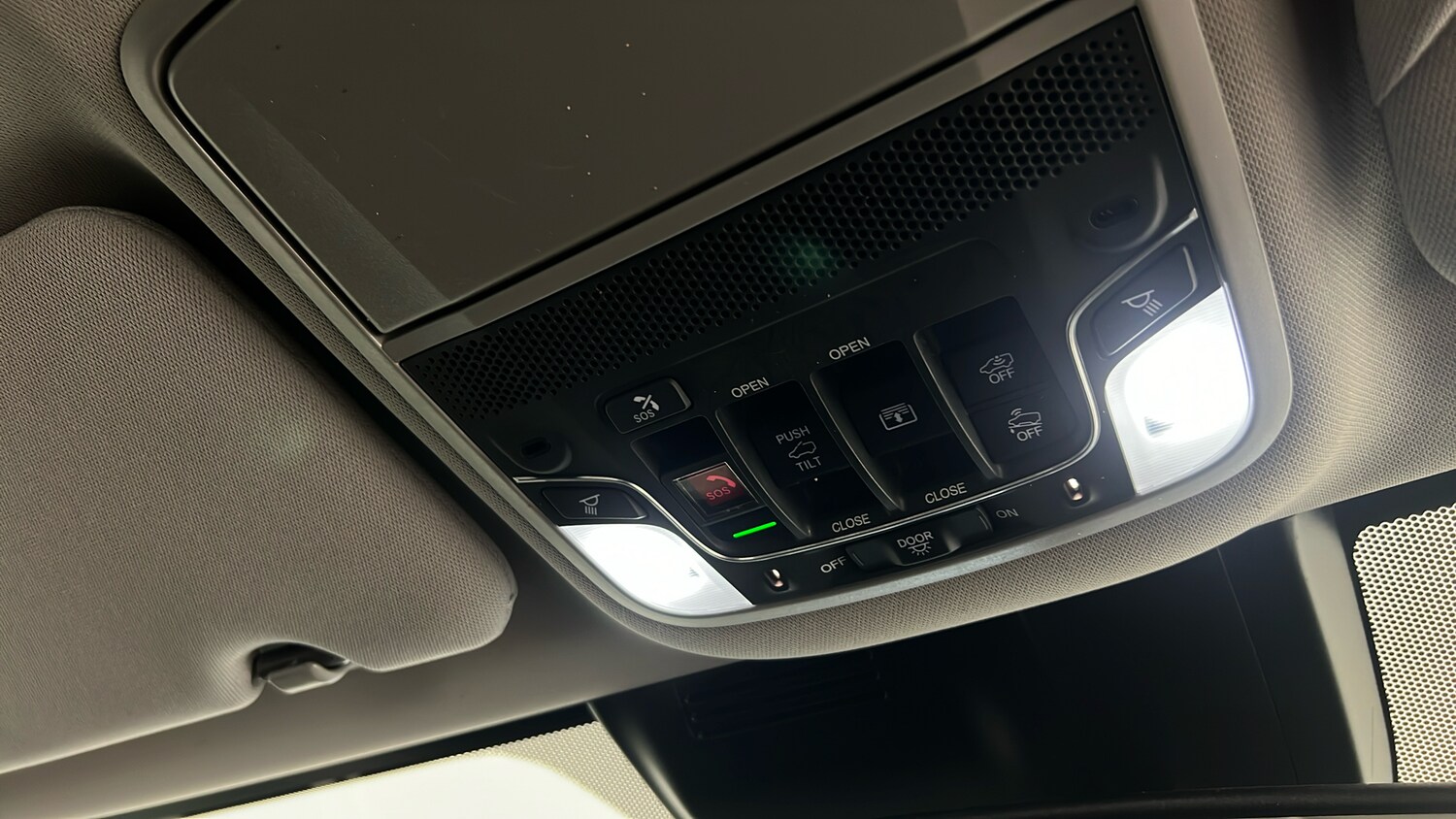 Used Honda CR-V 2023 for sale - 76195950: Photo 36