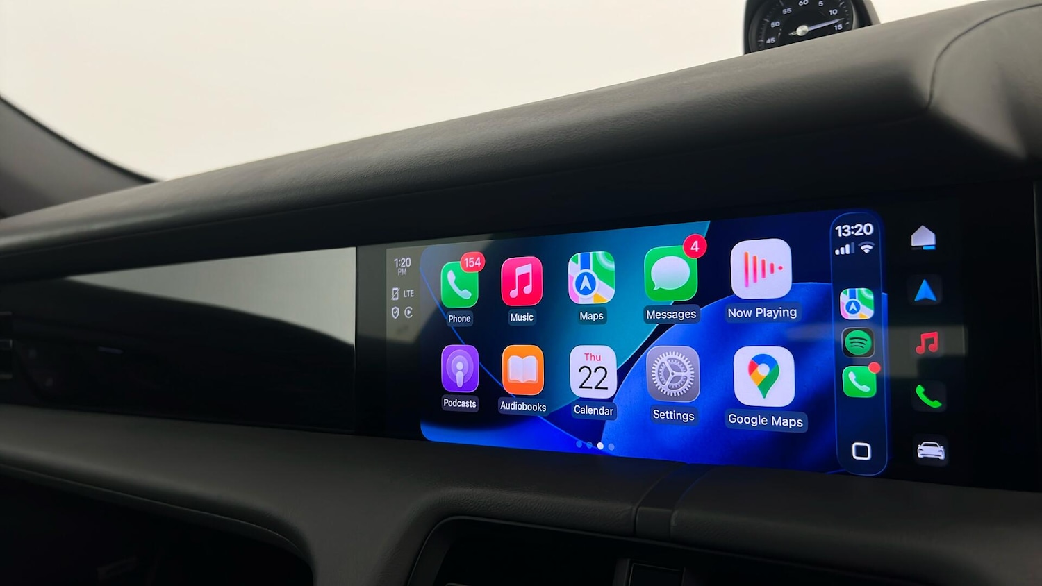 Used Porsche Taycan 2021 for sale - 77995010: Photo 19