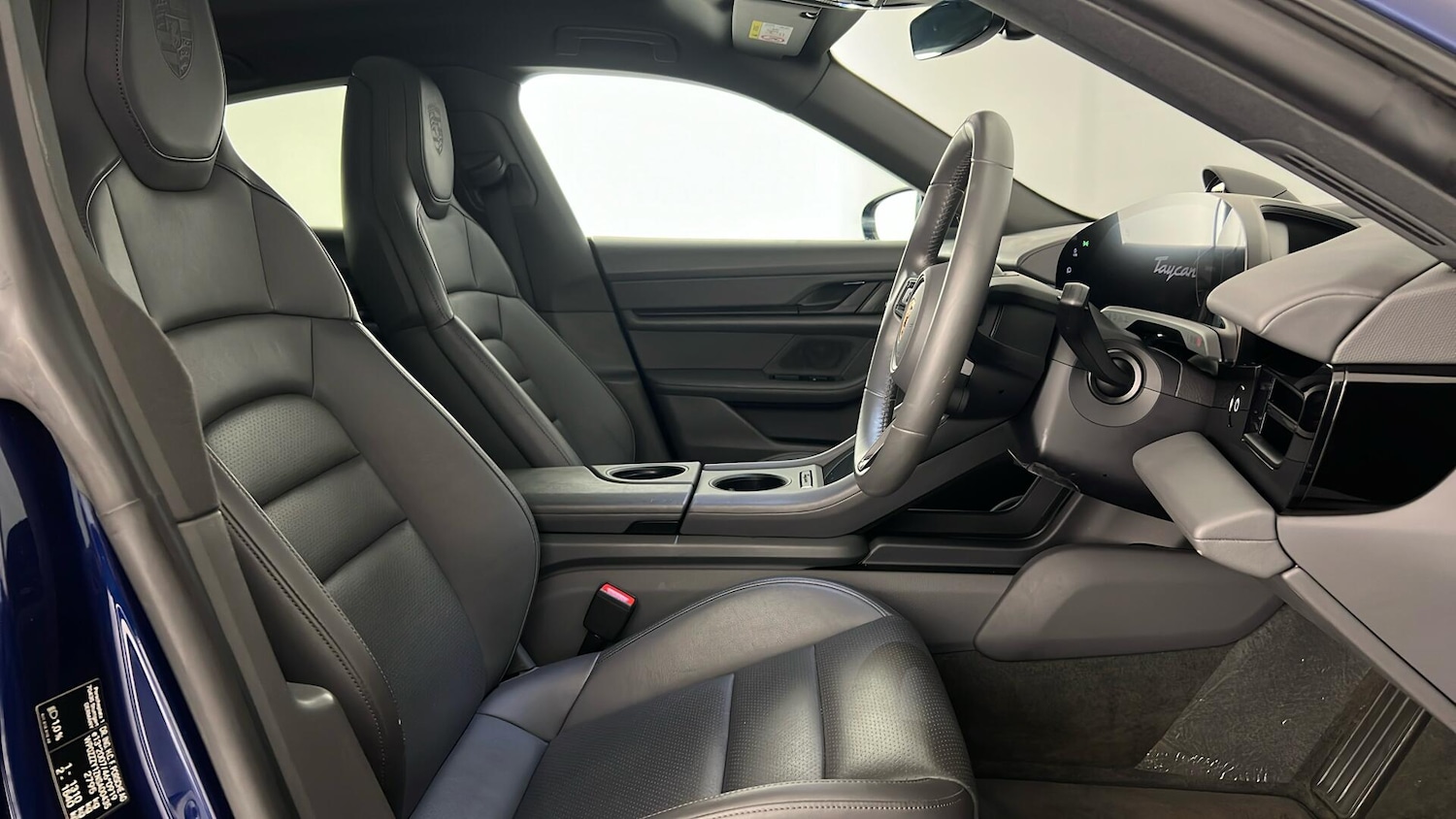 Used Porsche Taycan 2021 for sale - 77995010: Photo 39