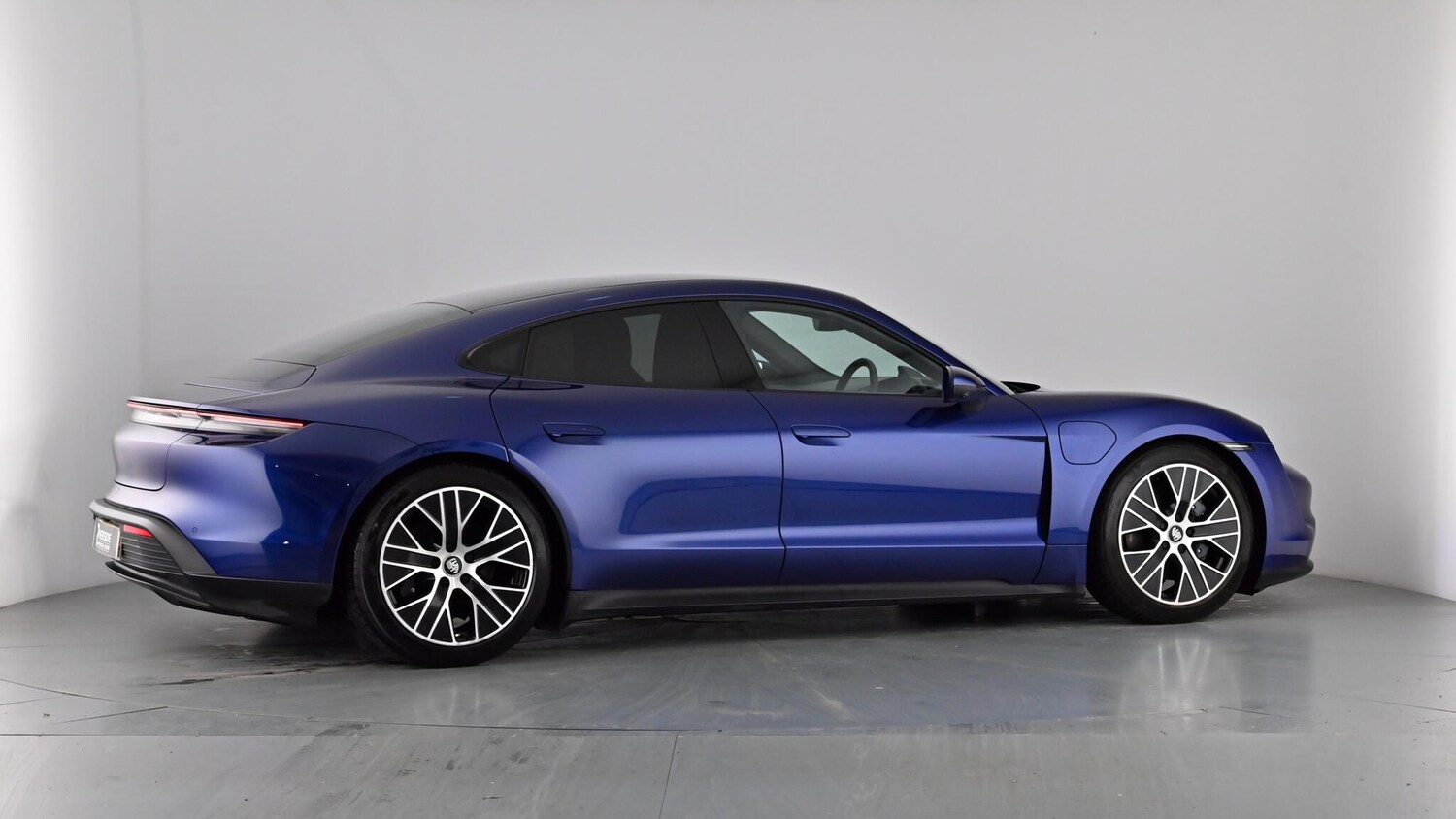 Used Porsche Taycan 2021 for sale - 77995010: Photo 78