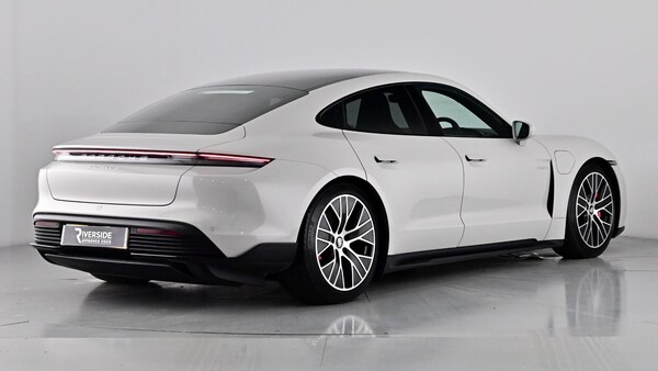 Used Porsche Taycan 2022 for sale - 76217060: Photo 19