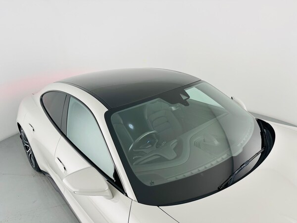 Used Porsche Taycan 2022 for sale - 76217060: Photo 22