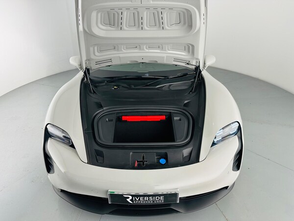 Used Porsche Taycan 2022 for sale - 76217060: Photo 27