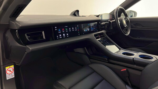 Used Porsche Taycan 2022 for sale - 76217060: Photo 36