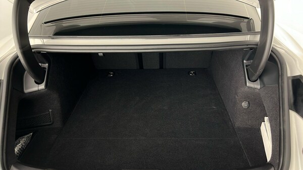 Used Porsche Taycan 2022 for sale - 76217060: Photo 37