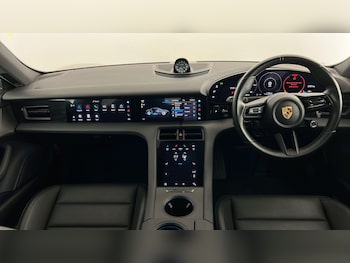 Used Porsche Taycan 2022 for sale - 76217060: Photo 3