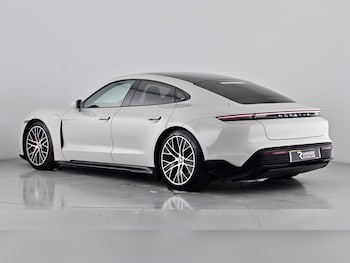Used Porsche Taycan 2022 for sale - 76217060: Photo 4