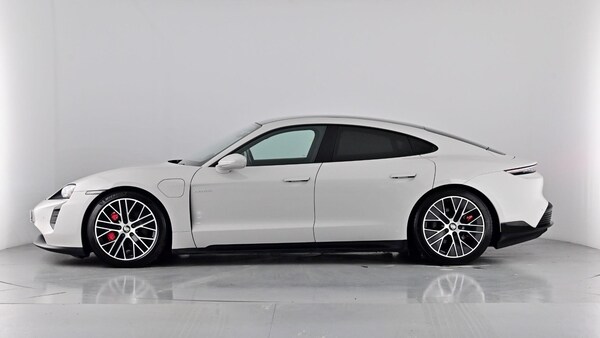 Used Porsche Taycan 2022 for sale - 76217060: Photo 73