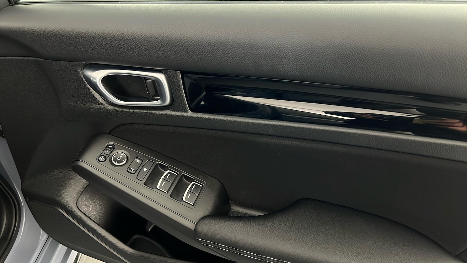 Used Honda Civic 2023 for sale - 77158021: Photo 31