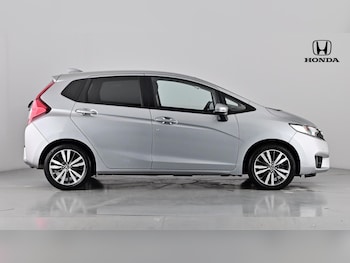 Used Honda Jazz 2017 for sale - 76328255: Photo