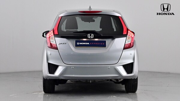 Used Honda Jazz 2017 for sale - 76328255: Photo 5