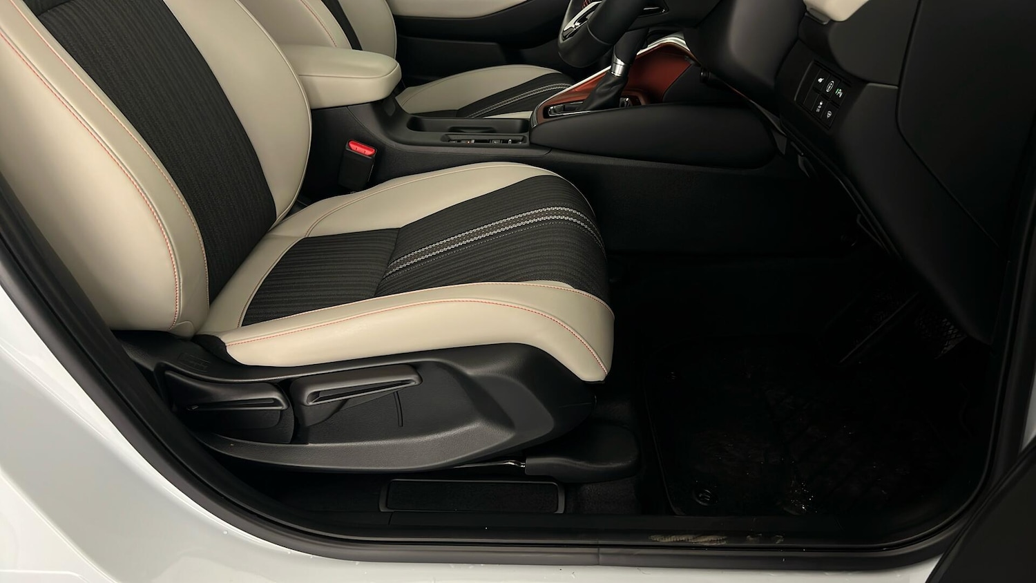 Used Honda HR-V 2025 for sale - 76704418: Photo 32