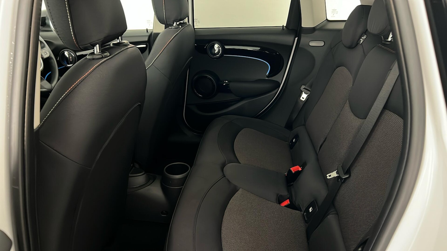 Used MINI Hatch 2023 for sale - 76614861: Photo 11