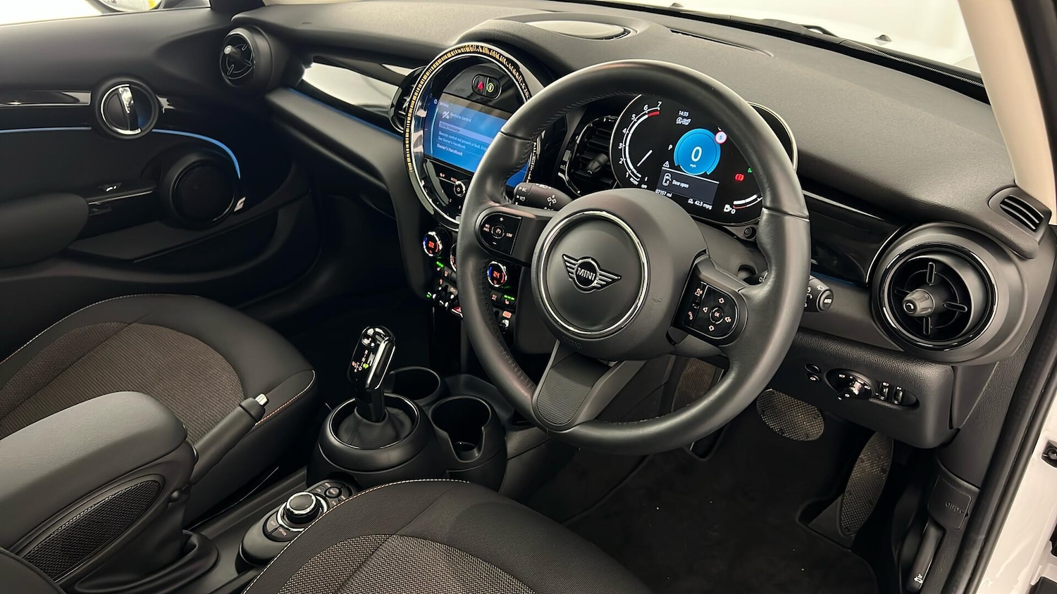 Used MINI Hatch 2023 for sale - 76614861: Photo 14