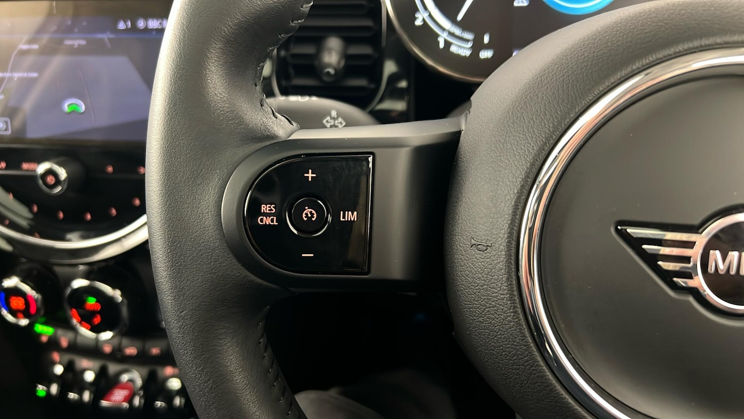 Used MINI Hatch 2023 for sale - 76614861: Photo 17