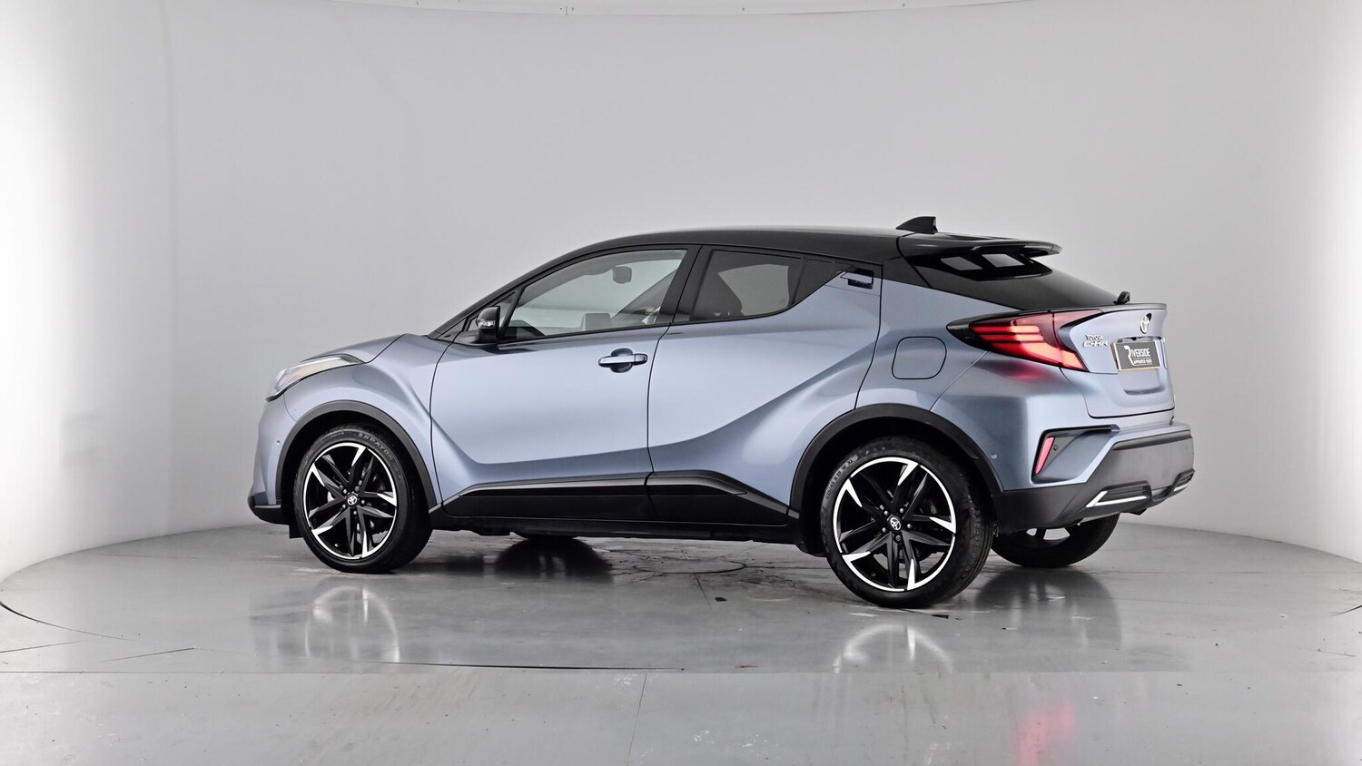 Used Toyota C-HR 2022 for sale - 76328073: Photo 54
