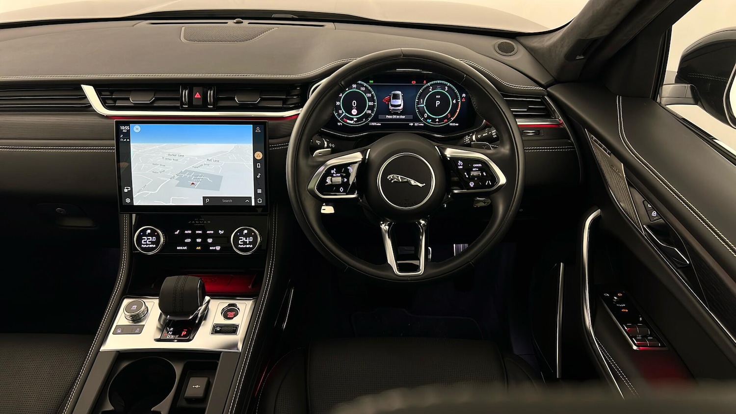 Used Jaguar F-Pace 2024 for sale - 76494073: Photo 10