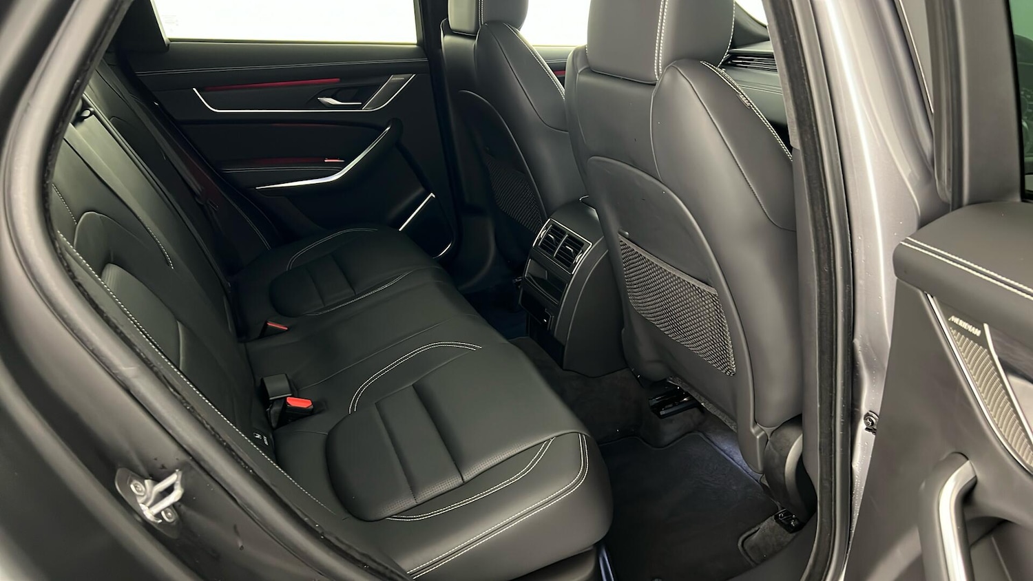 Used Jaguar F-Pace 2024 for sale - 76494073: Photo 13