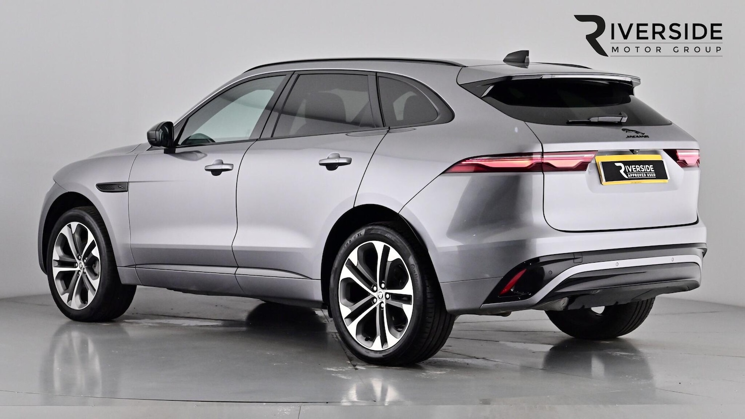 Used Jaguar F-Pace 2024 for sale - 76494073: Photo 2