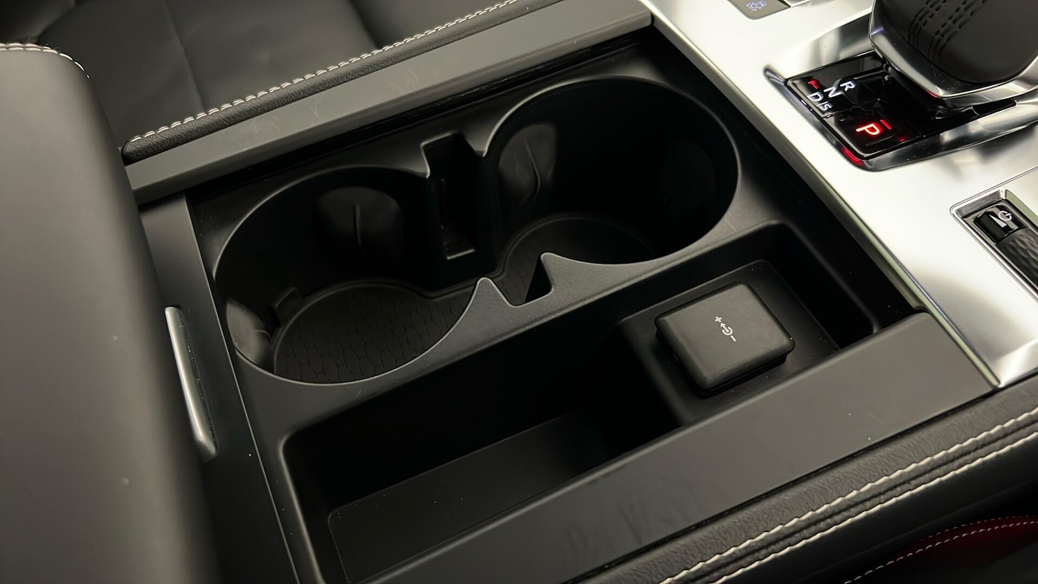 Used Jaguar F-Pace 2024 for sale - 76494073: Photo 44