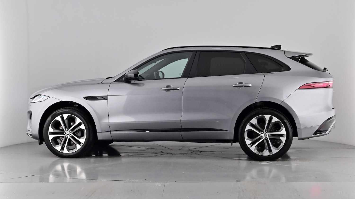 Used Jaguar F-Pace 2024 for sale - 76494073: Photo 60