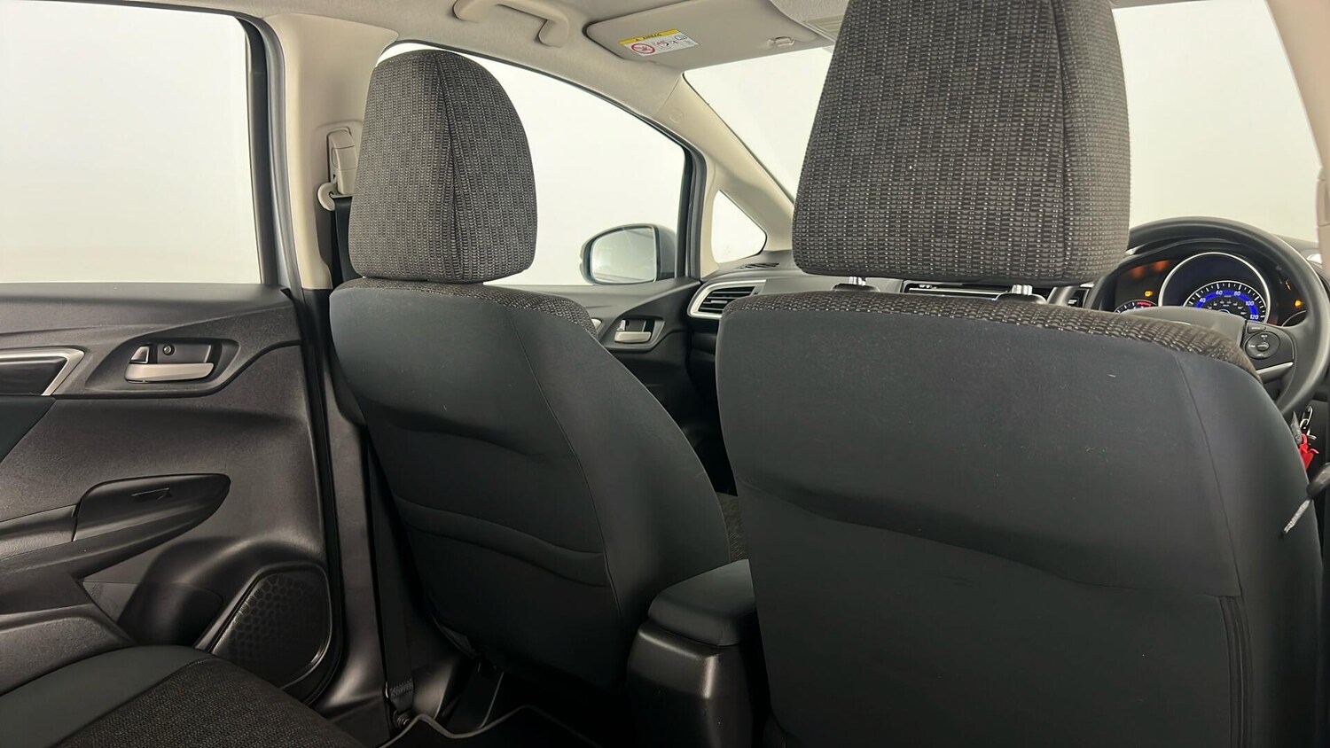 Used Honda Jazz 2016 for sale - 77339444: Photo 31