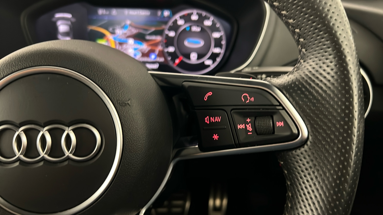 Used Audi TT 2018 for sale - 76575285: Photo 18