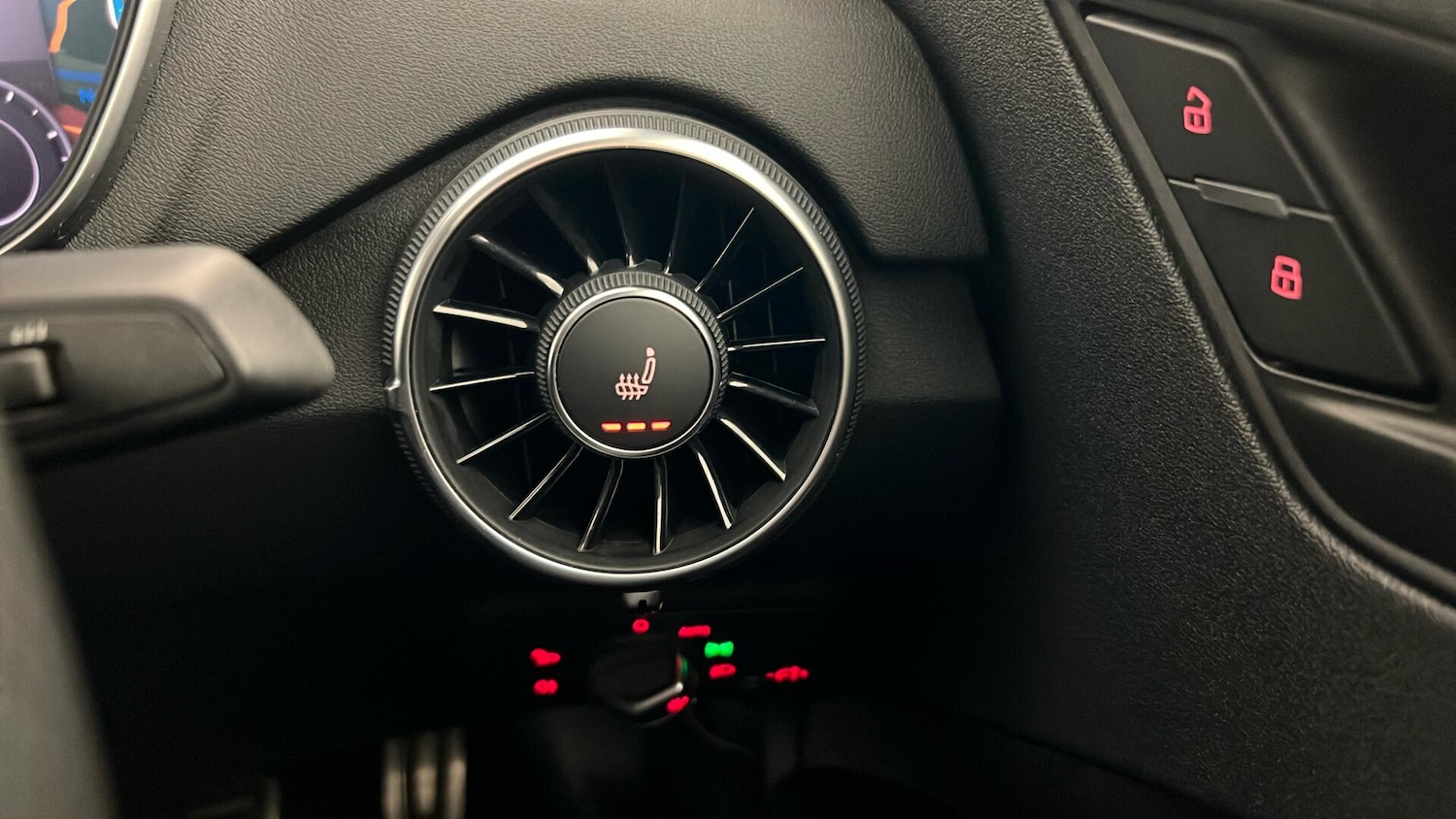 Used Audi TT 2018 for sale - 76575285: Photo 23