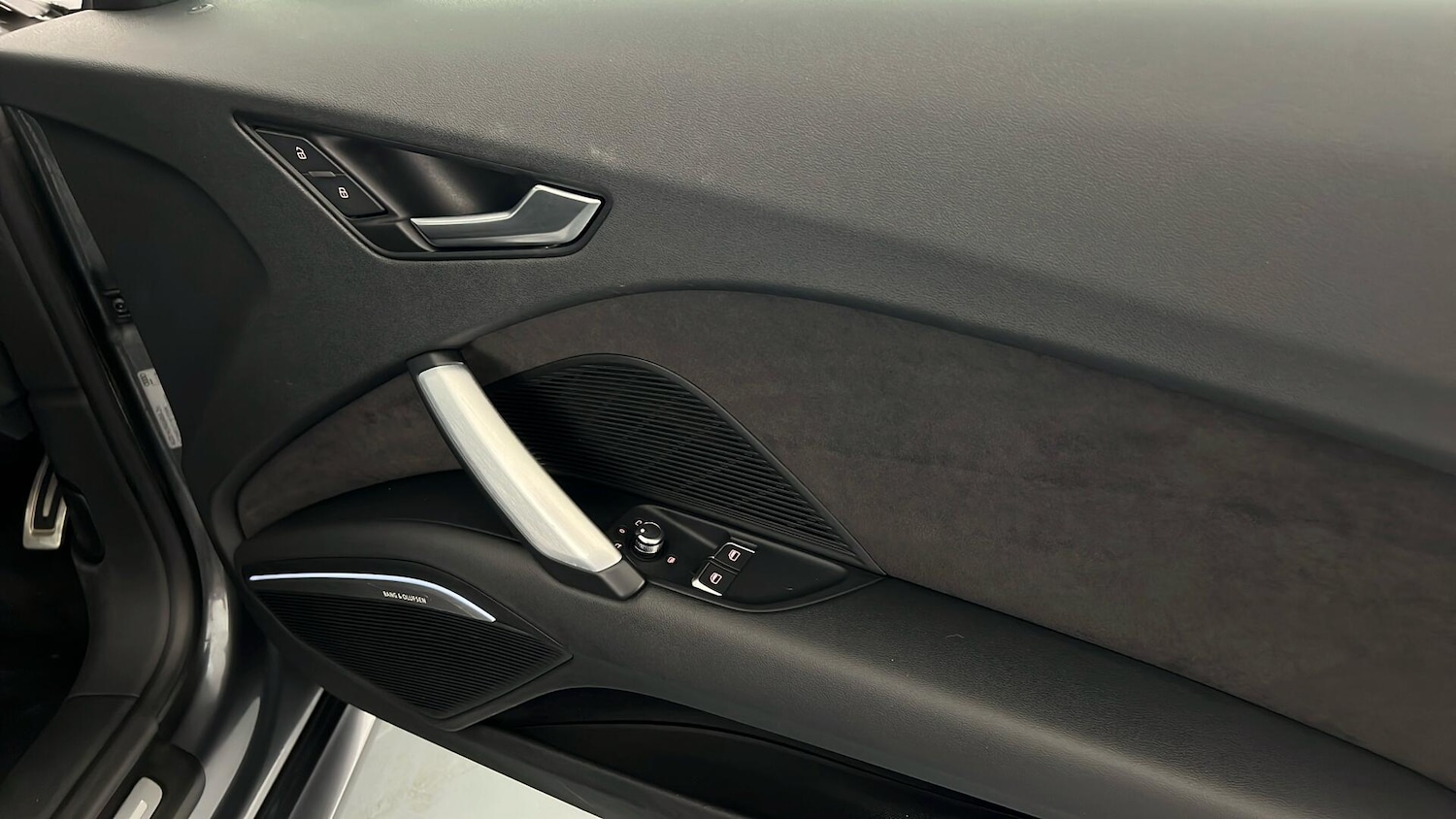 Used Audi TT 2018 for sale - 76575285: Photo 37