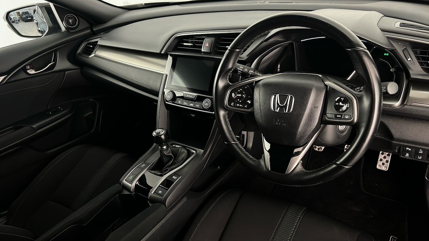 Used Honda Civic 2019 for sale - 77122613: Photo 14