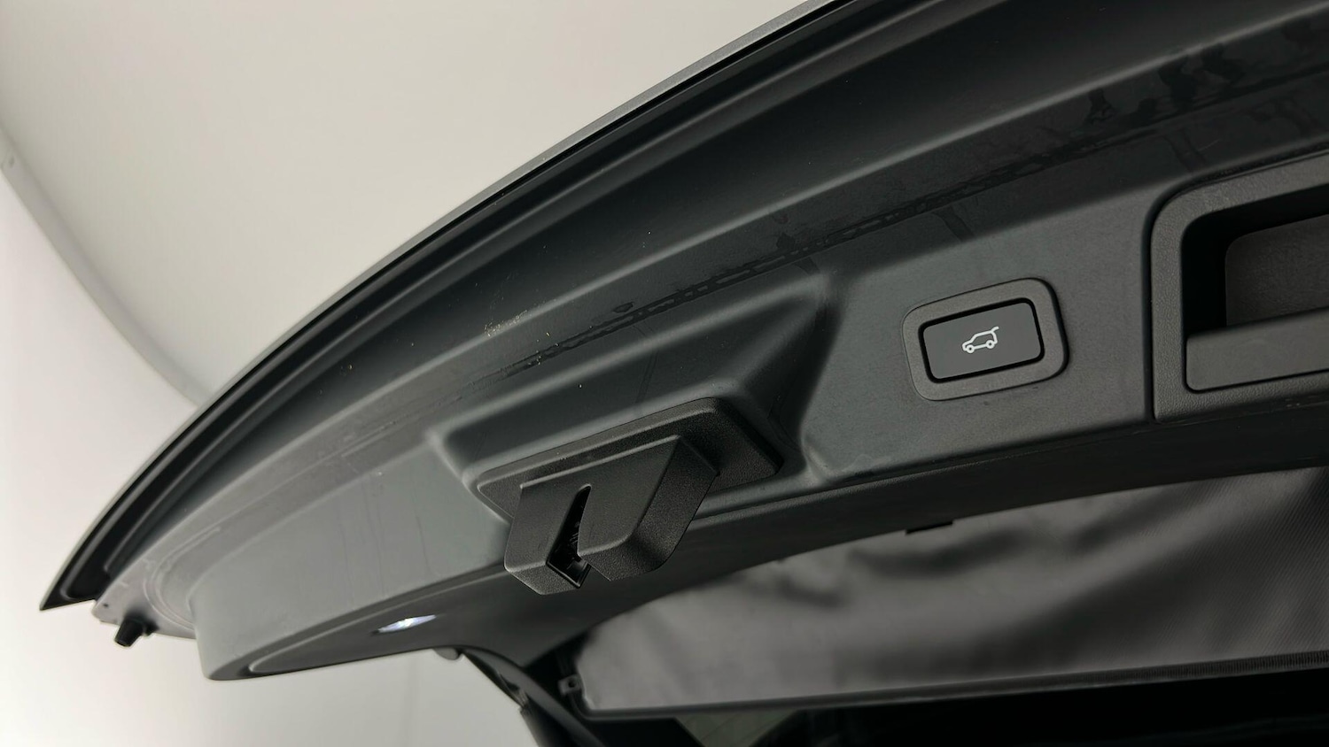 Used Land Rover Range Rover Velar 2019 for sale - 77685727: Photo 54