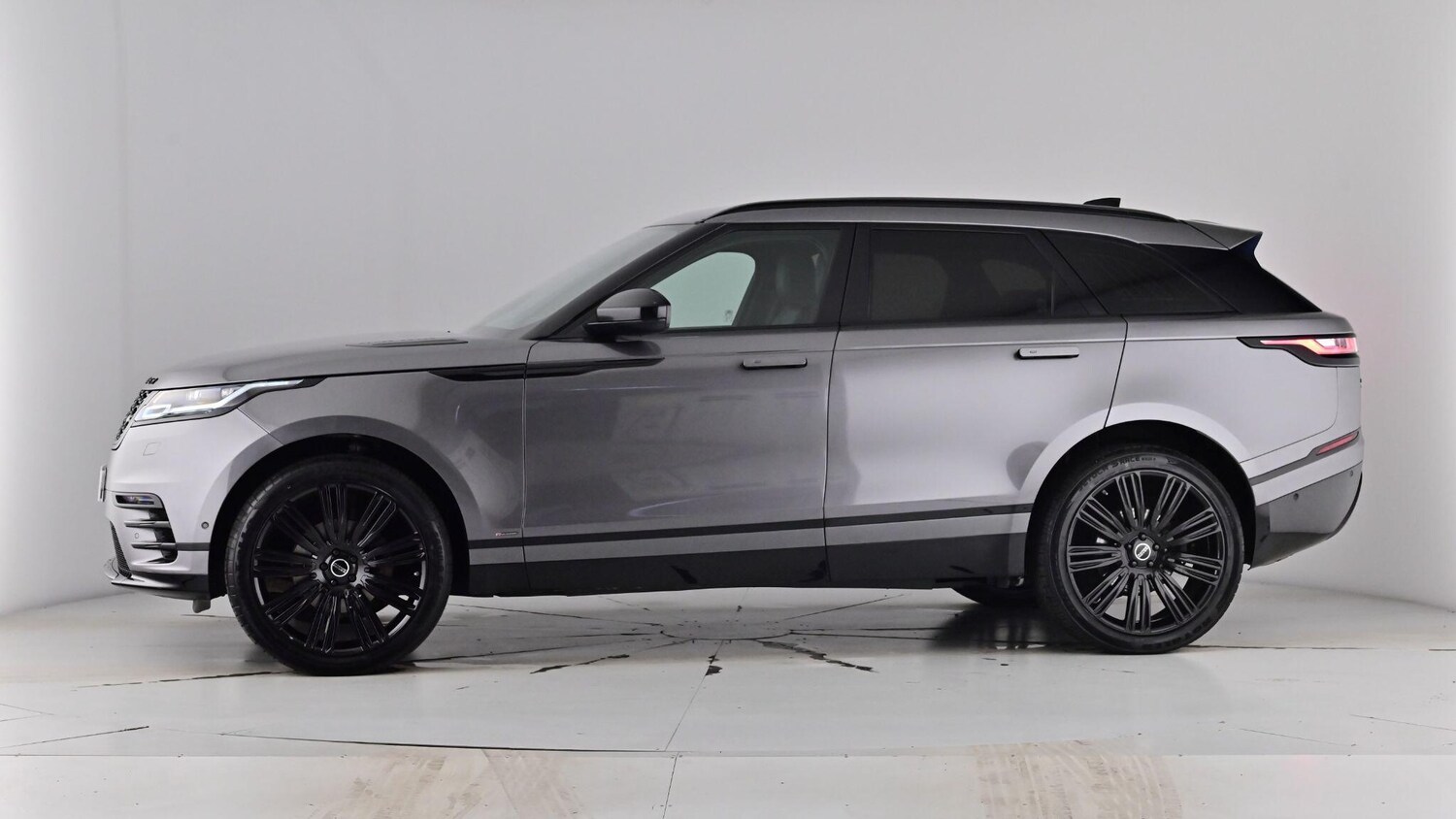 Used Land Rover Range Rover Velar 2019 for sale - 77685727: Photo 67