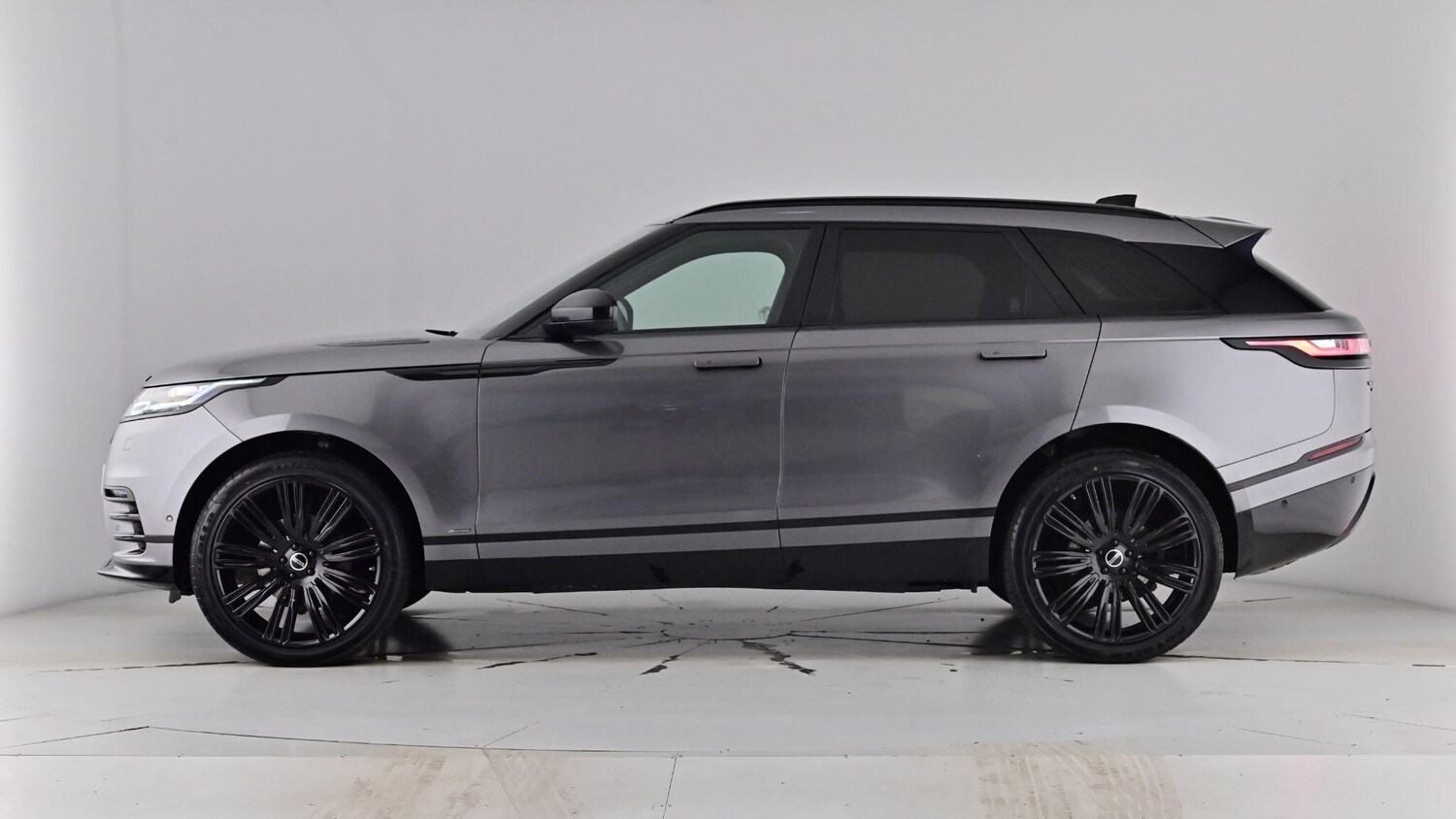 Used Land Rover Range Rover Velar 2019 for sale - 77685727: Photo 68