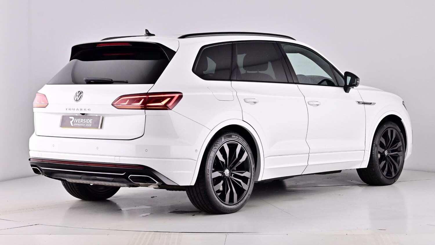 Used Volkswagen Touareg 2023 for sale - 77673886: Photo 13