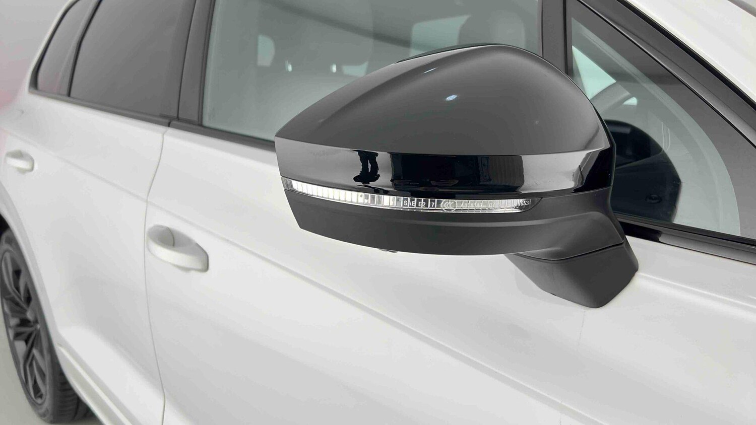 Used Volkswagen Touareg 2023 for sale - 77673886: Photo 21