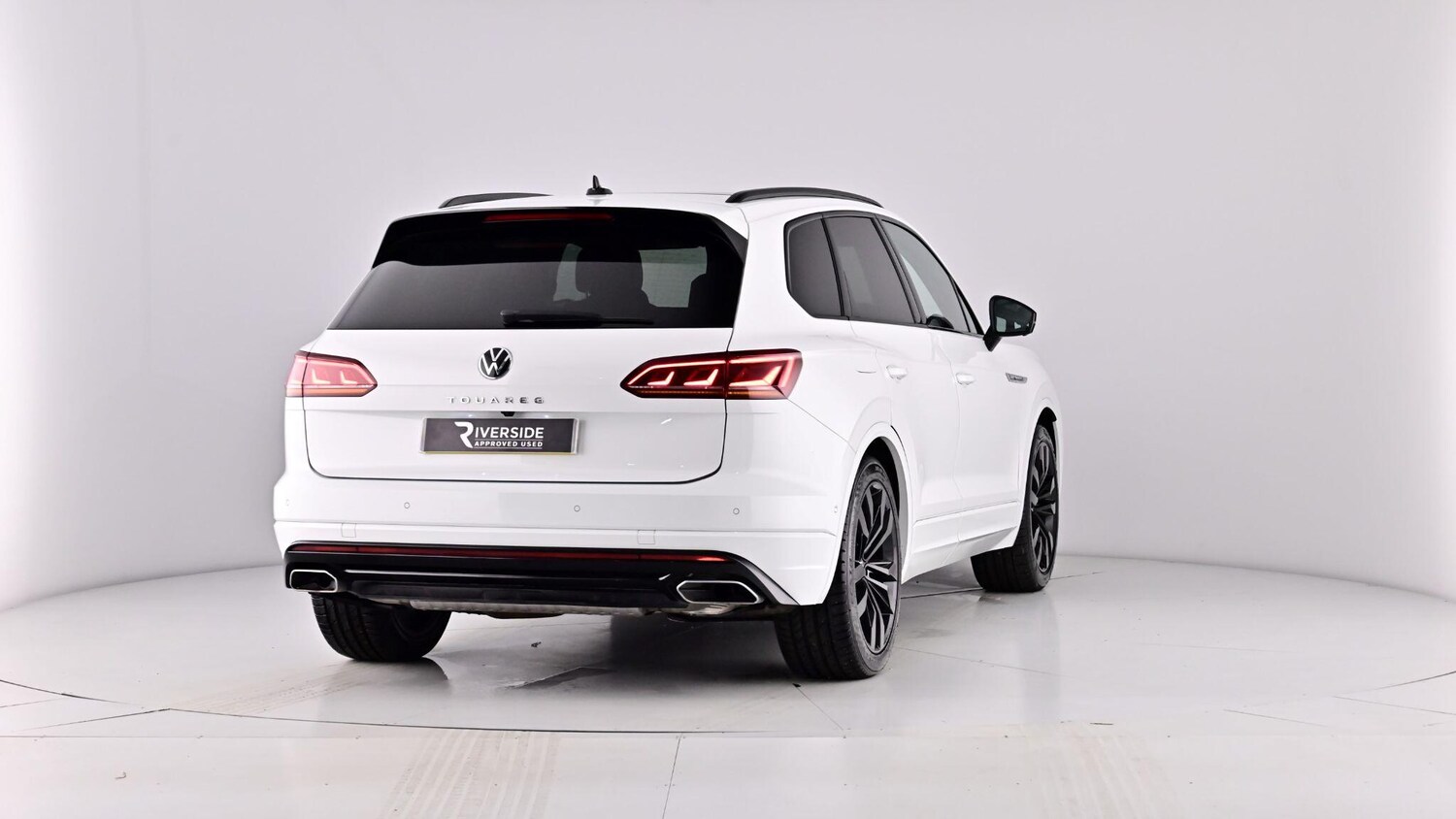 Used Volkswagen Touareg 2023 for sale - 77673886: Photo 77