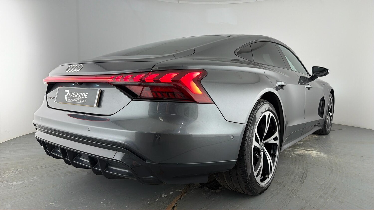 Used Audi e-tron GT 2022 for sale - 78179808: Photo 26