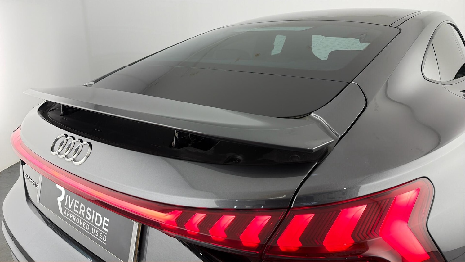 Used Audi e-tron GT 2022 for sale - 78179808: Photo 27