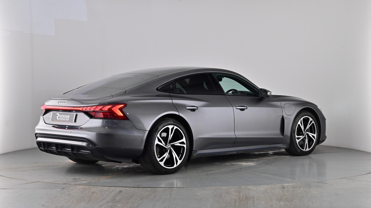 Used Audi e-tron GT 2022 for sale - 78179808: Photo 65