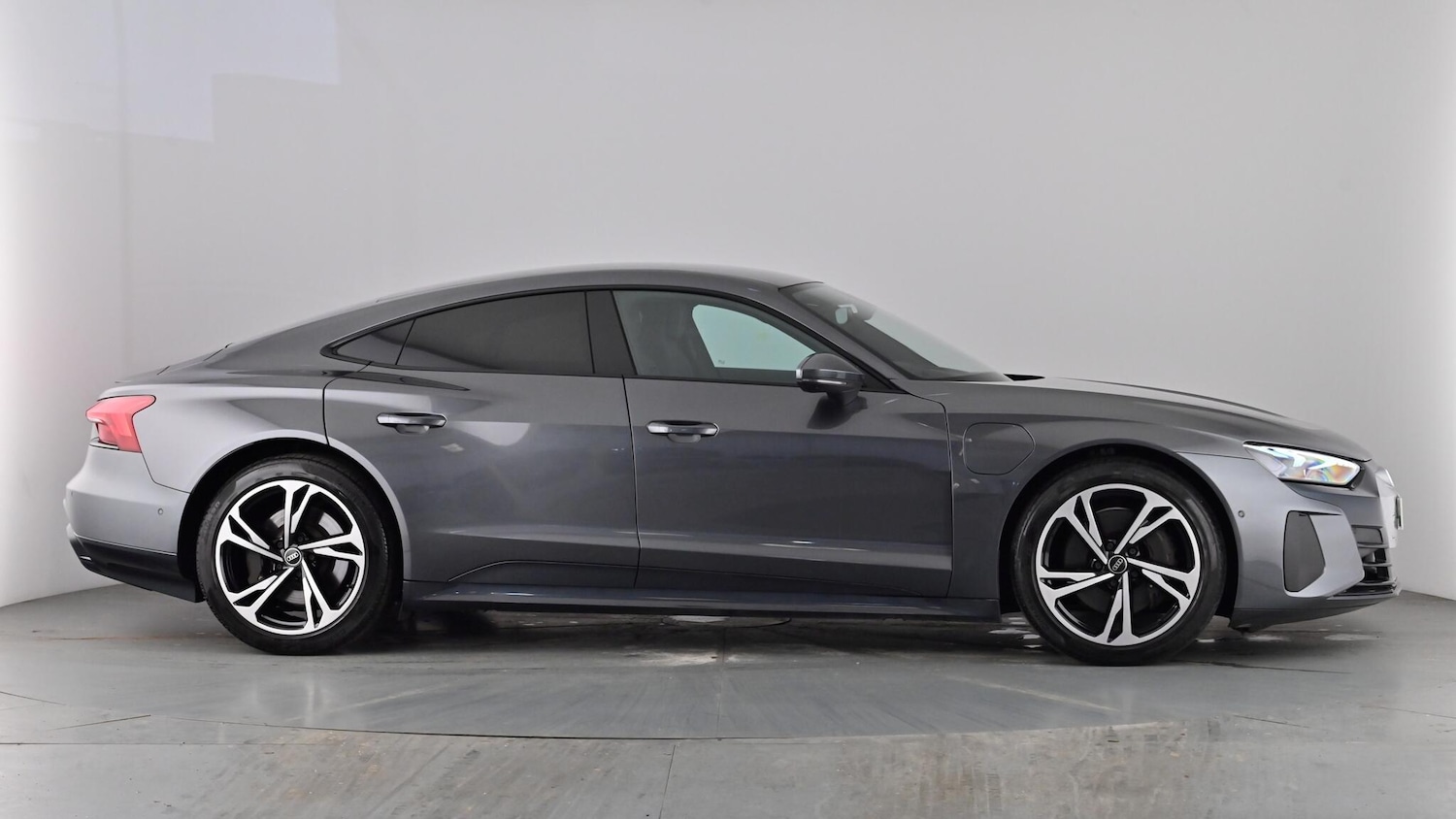 Used Audi e-tron GT 2022 for sale - 78179808: Photo 70