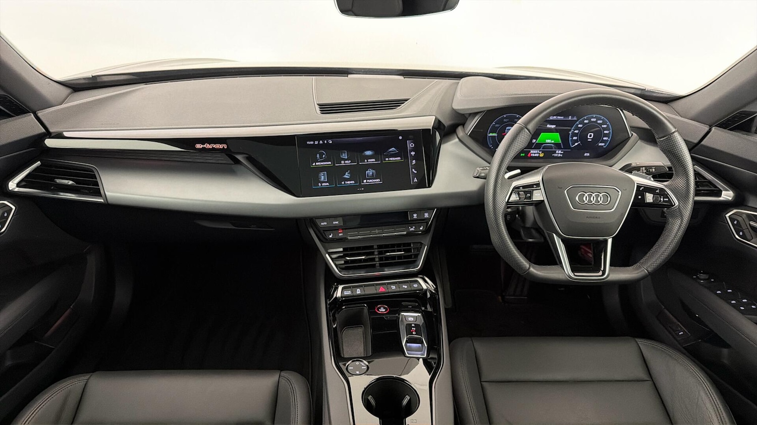 Used Audi e-tron GT 2022 for sale - 78179808: Photo 9