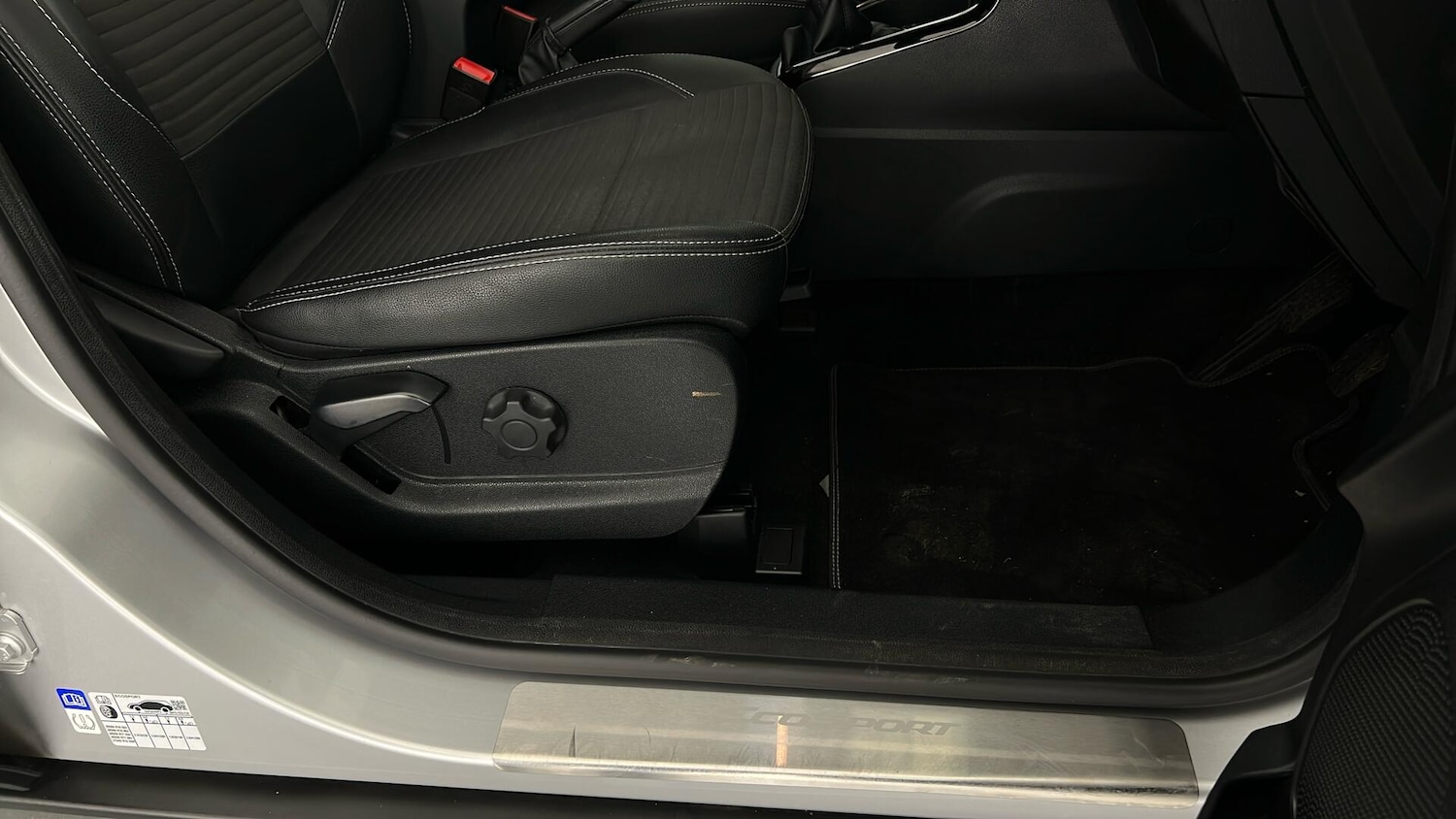 Used Ford Ecosport 2019 for sale - 77122614: Photo 32