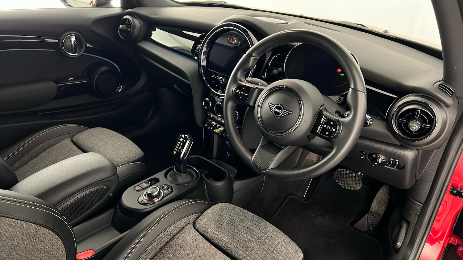 Used MINI Hatch 2021 for sale - 76404730: Photo 13