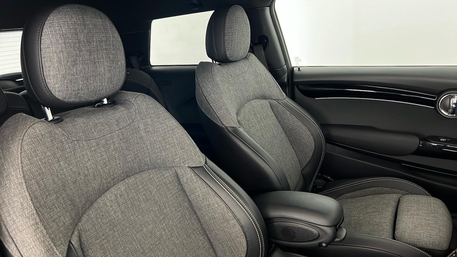 Used MINI Hatch 2021 for sale - 76404730: Photo 31